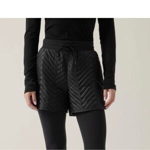Athleta Apres Ski Short  with Zipper Pockets 14